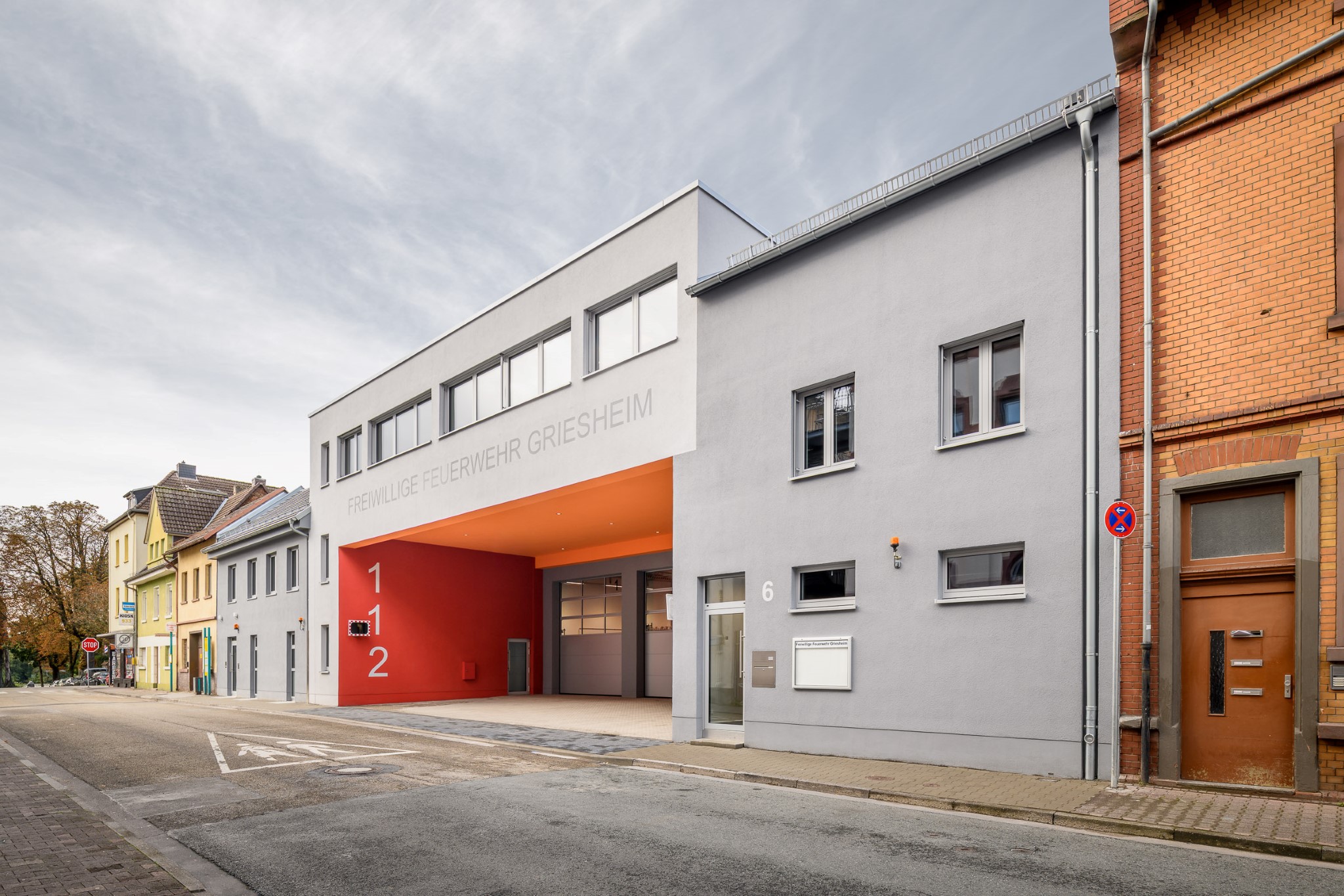 Neues Feuerwehrhauses der FF Griesheim | © Dietmar Moos // architektur + planung + bauleitung |  Foto © Moritz Bernoully